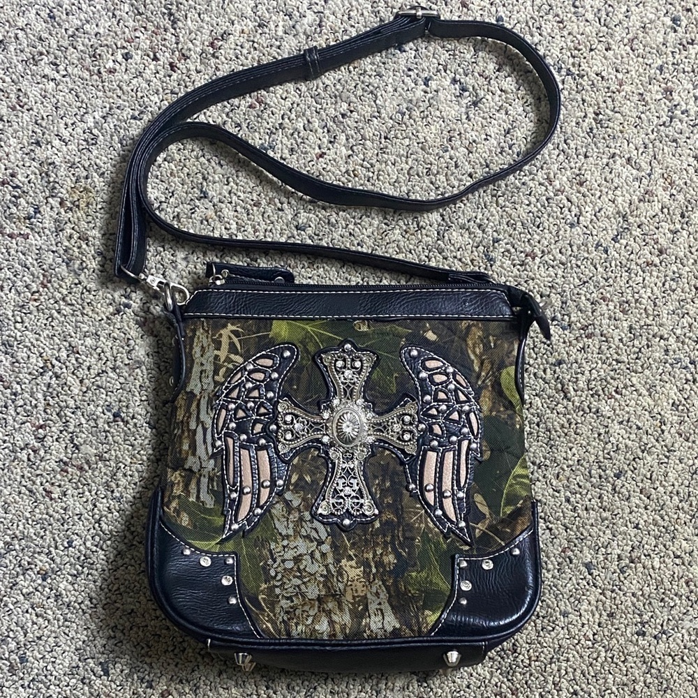 Cowgirl Trendy Camouflage Crossbody Bag with Embellished Cross 3 L Compartments